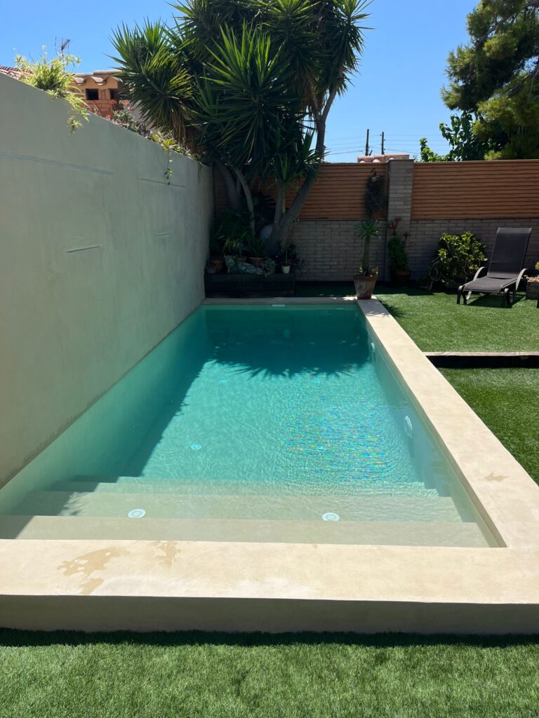 10- Stone Feel Pool